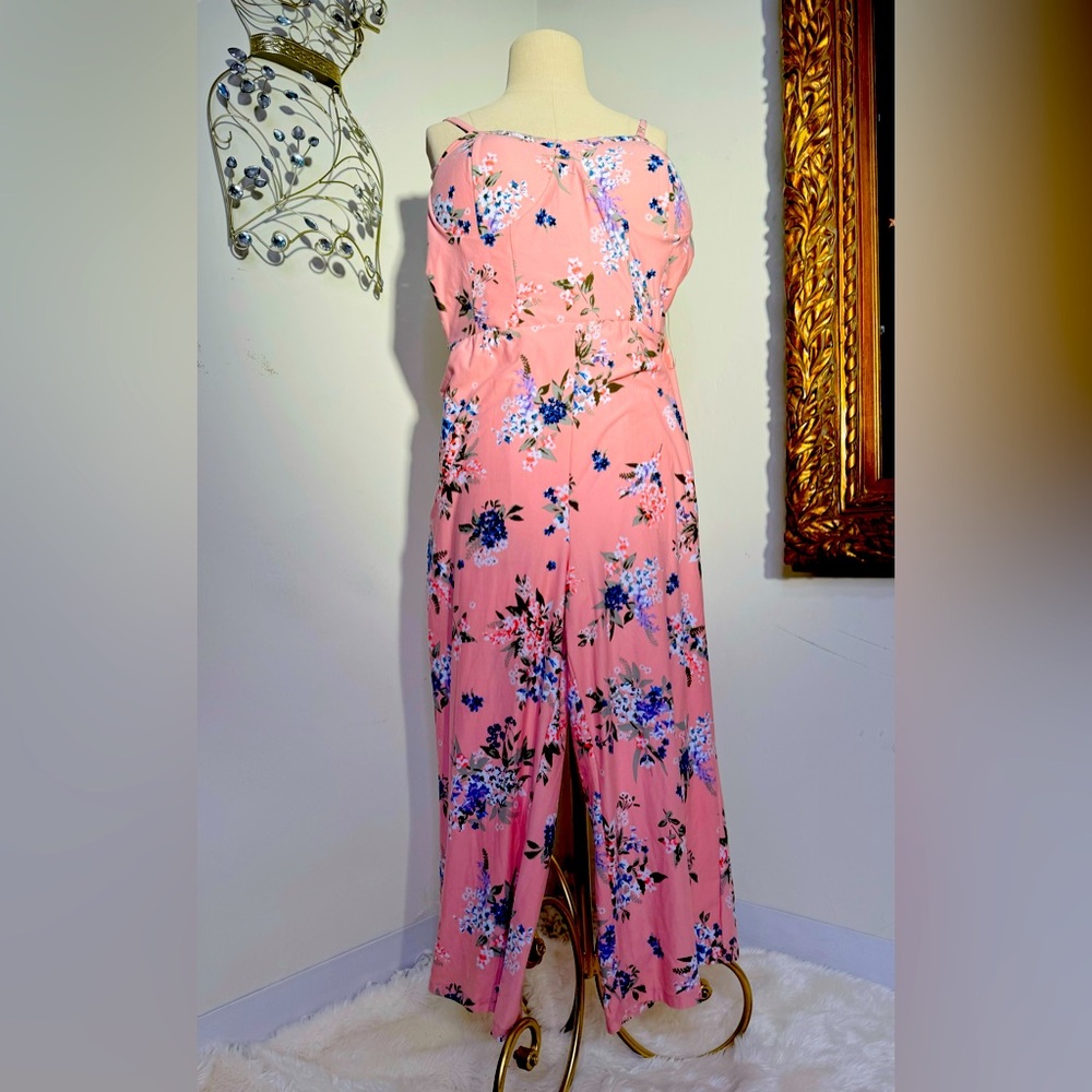 Plus size Jumpsuit Summer outfit Beach vacation